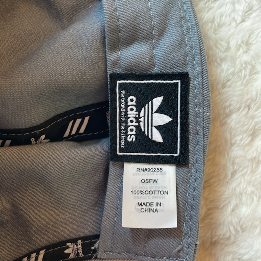 Adidas Hat - Picture 3 of 4